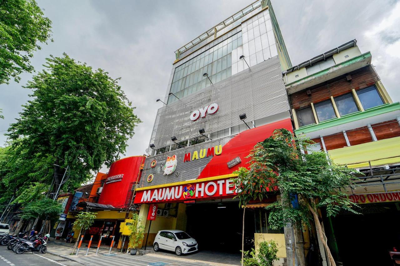 Maumu Hotel&Lounge Surabaya Exterior foto